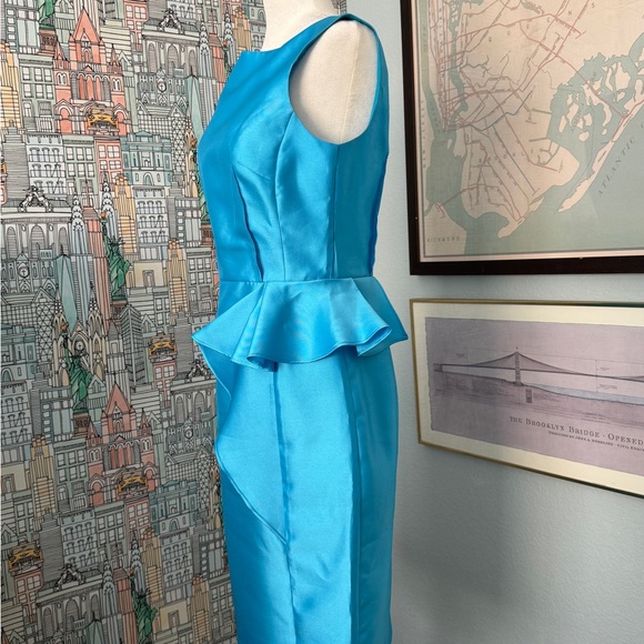 Gently Used * Rickie Freeman Teri Jon Dress * Tiffany Blue * Size 6 - Picture 3 of 6